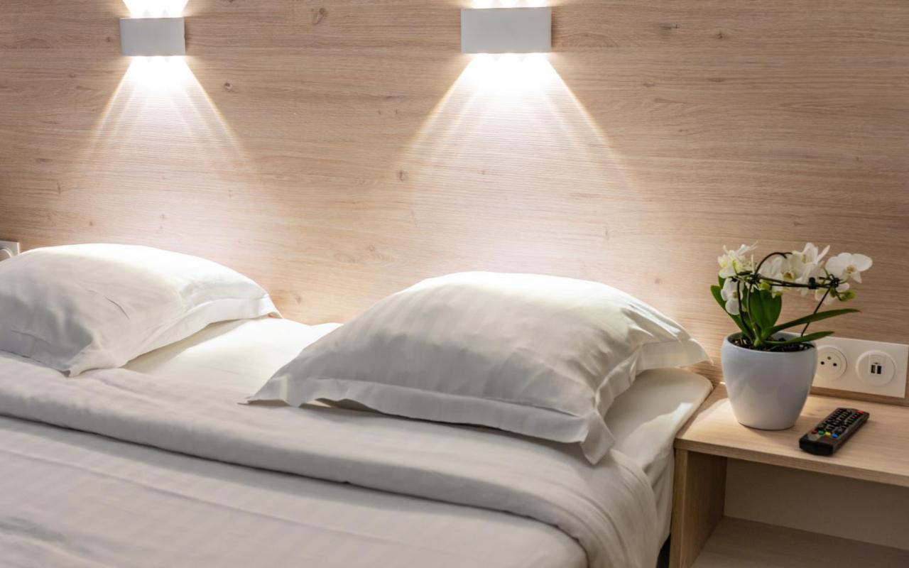 Hotel Cerise Nancy Ngoại thất bức ảnh