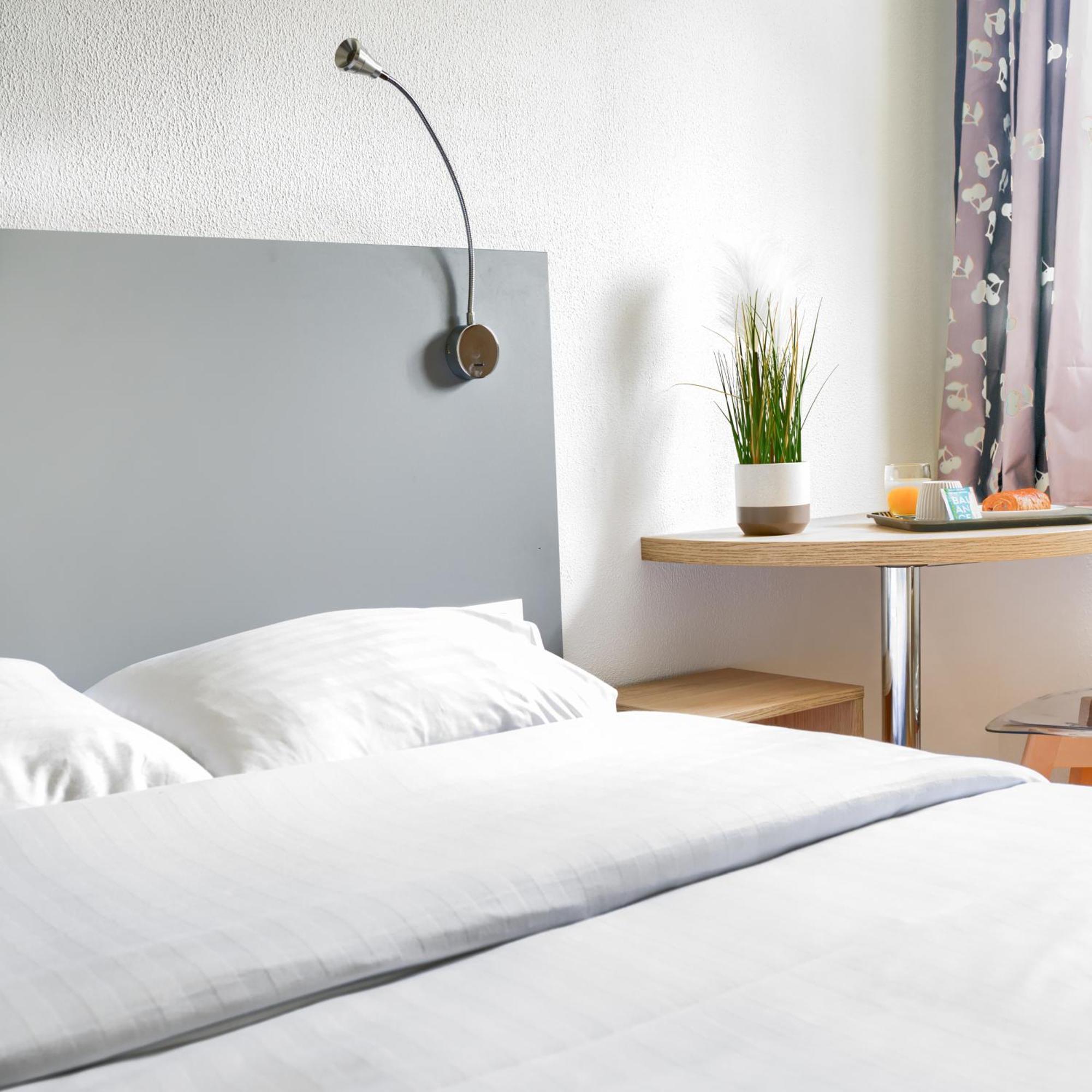 Hotel Cerise Nancy Ngoại thất bức ảnh