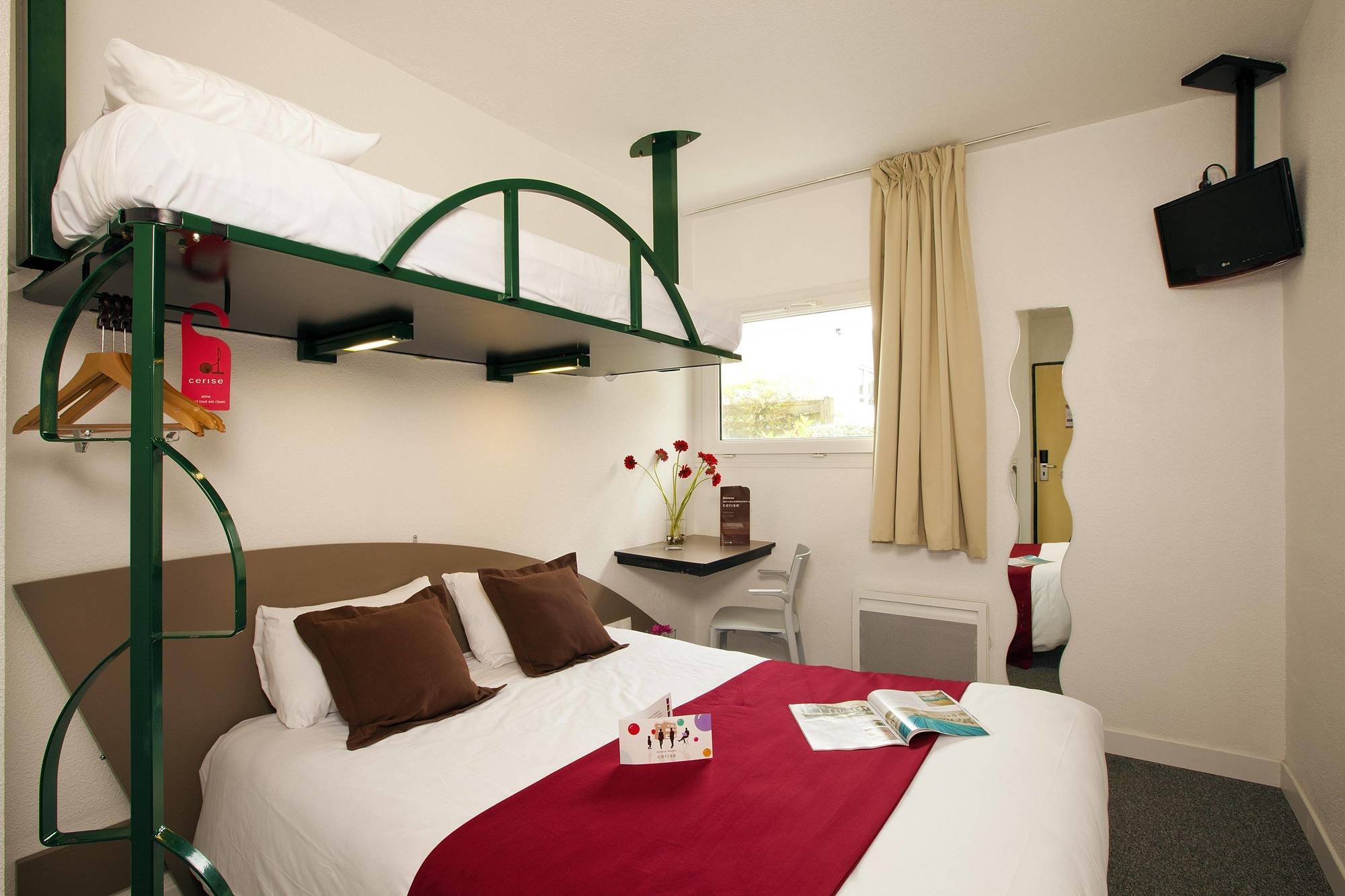 Hotel Cerise Nancy Ngoại thất bức ảnh
