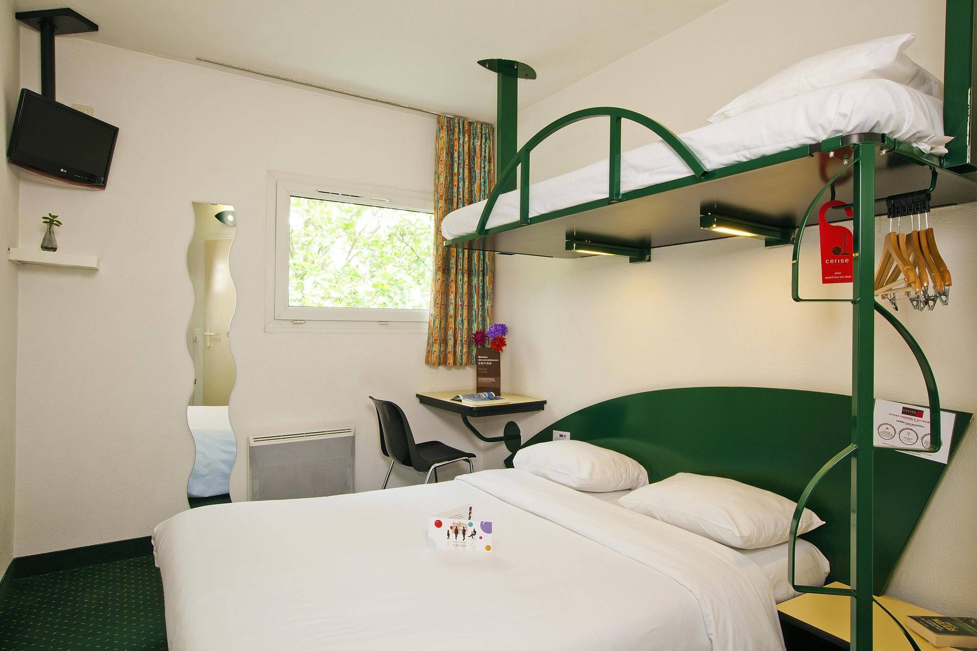 Hotel Cerise Nancy Ngoại thất bức ảnh